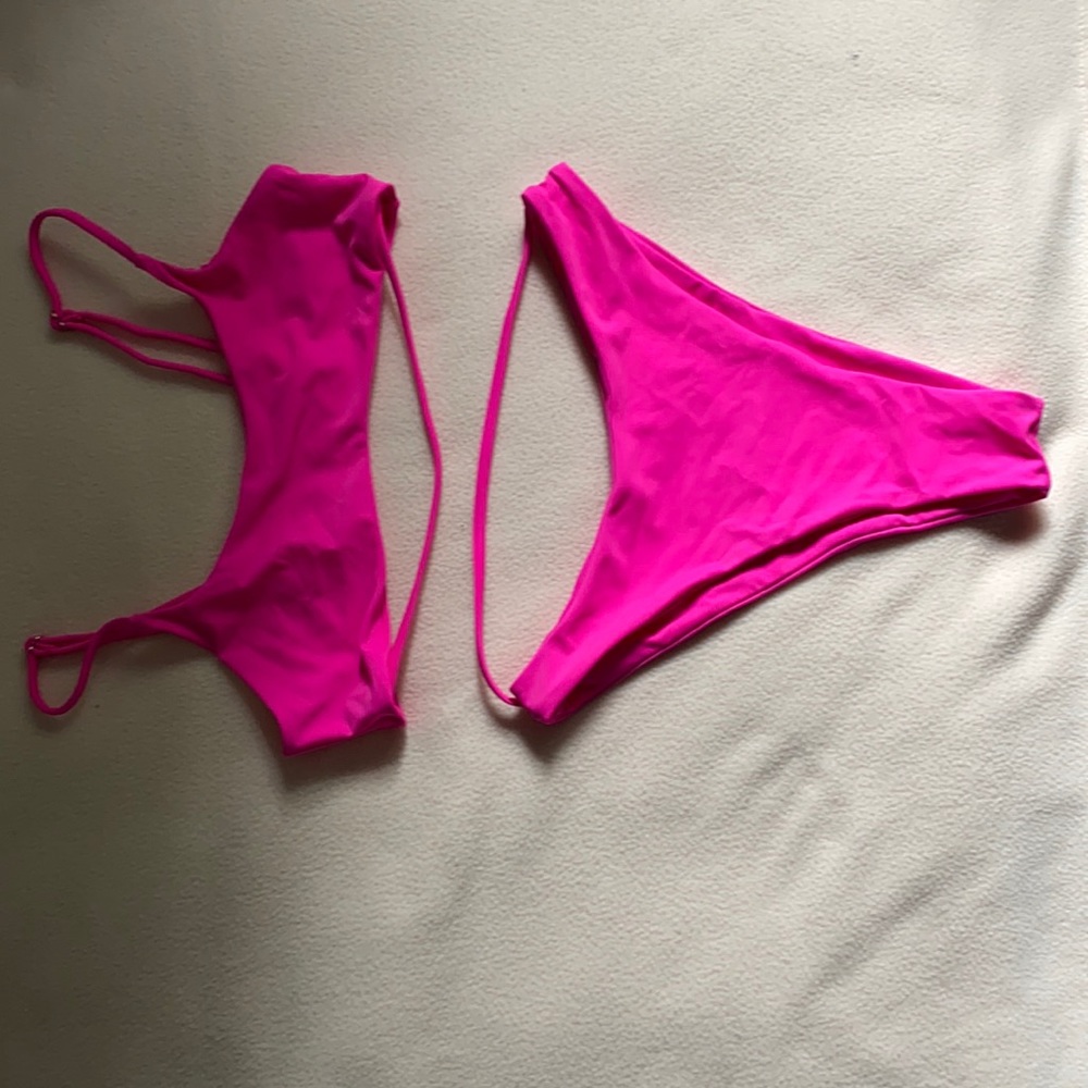 High waisted pink bikini